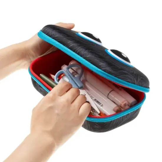 ZIPIT Beast Pencil Case, Black Pencil Box for Kids image {4}