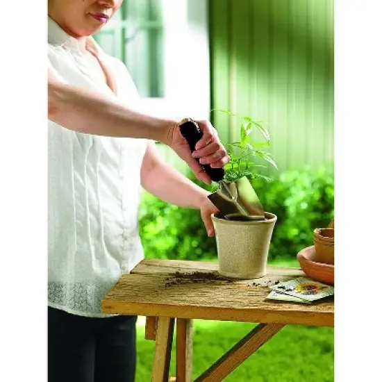 Vivi Ugrip Naturally Contouring Grip for Everyday use, Black image {2}