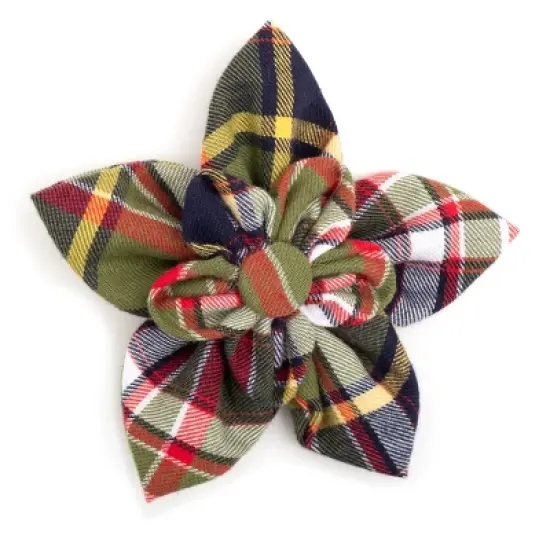 The Worthy Dog Olive Plaid Adjustable Flower Collar Accessory image {3}