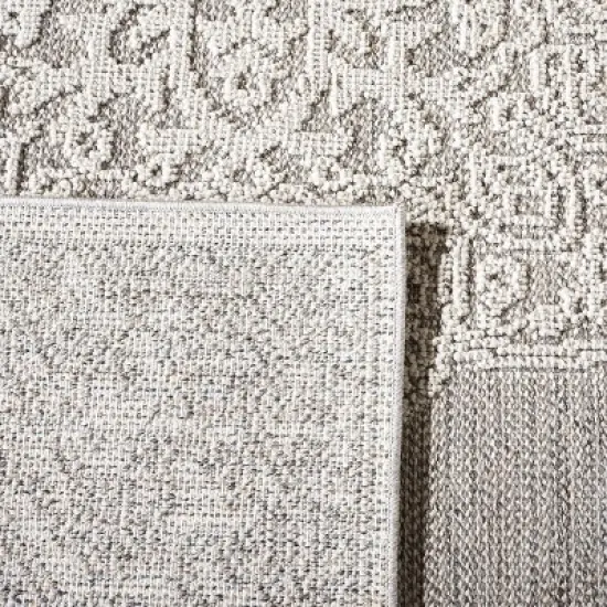 Global GLB228 Power Loomed Area Rug - Safavieh image {4}