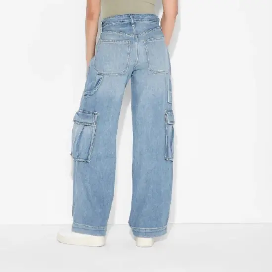 Women's Mid Rise Wide Leg Cargo Jeans - Wild Fable&trade; image {2}