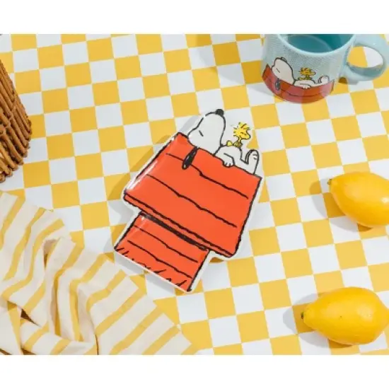 Silver Buffalo Peanuts Snoopy And Woodstock Sculpted Ceramic Trinket Tray image {3}