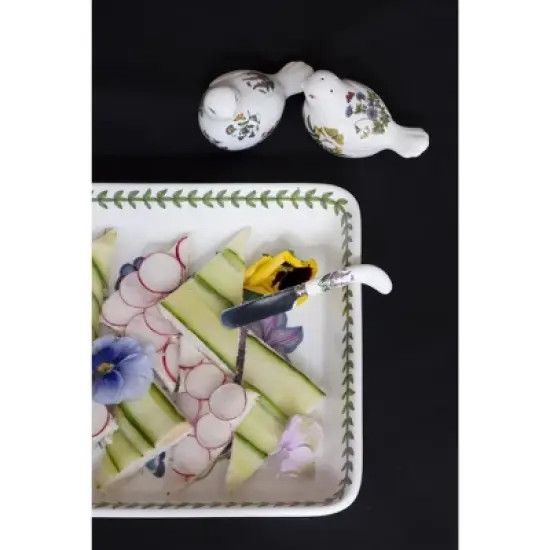 Portmeirion Botanic Garden Figural Salt and Pepper Shaker Set, Bird Shaped with Assorted Floral Motifs, Made from Porcelain, Chip Resistant Glaze image {5}