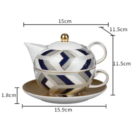 The Elegance in Porcelain Tea Service Collection image {3}