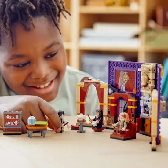 LEGO Harry Potter Hogwarts Moment: Divination Class 76396 Building Kit image {2}