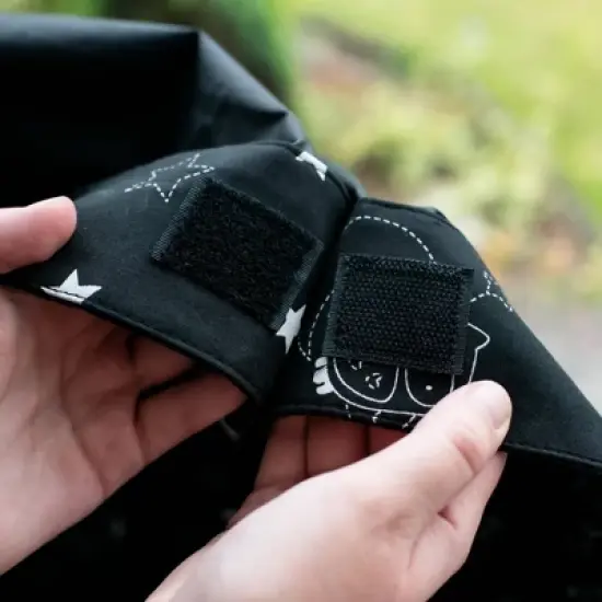 Tommee Tippee Sleep Tight Portable Baby Travel Blackout Blind - Large image {3}