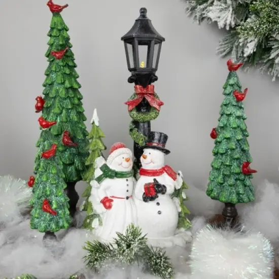 Northlight Glittered Snow Couple Under Lighted Street Lamp Christmas Decoration - 14" image {1}