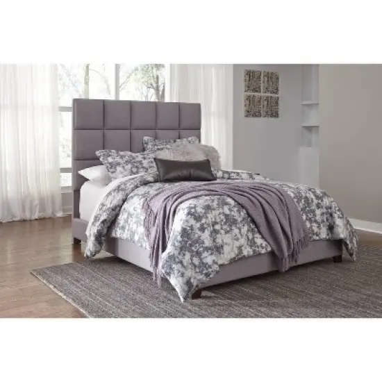 Dolante Upholstered Bed Gray - Signature Design by Ashley image {2}