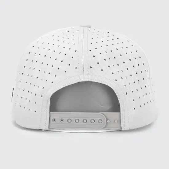 Waggle Hat Decoy: Light Gray Adult Animal Icon Trucker Style image {4}