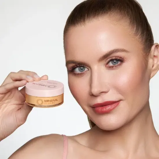 Mineral Fusion Oil Absorbing Loose Setting Powder - Banana - 0.47oz image {5}