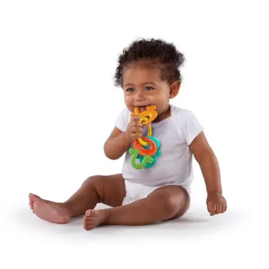 Bright Starts Teeth Relief 8pc Gift Set Easy-Grasp Baby Teethers image {8}