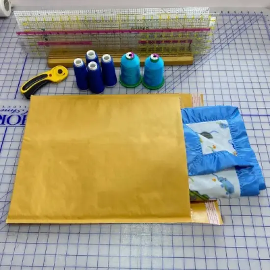 UOFFICE Pack of 100 Kraft Bubble Mailers 14.25" x 20" - #7 Self-Seal Padded Envelopes image {9}