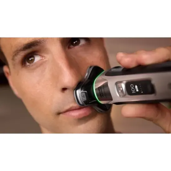 Philips Norelco Prestige i9000 Electric Shaver image {3}