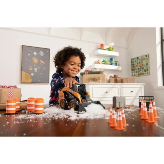 ERTL 1/16 Big Farm Case SV280 Skid Steer Set with Accessories 47350 image {7}