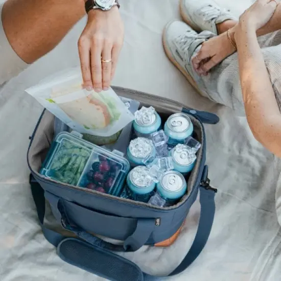 CleverMade Collapsible Tahoe 30 Cans Soft Sided Cooler - Ocean: Water-Resistant with Adjustable Straps image {14}