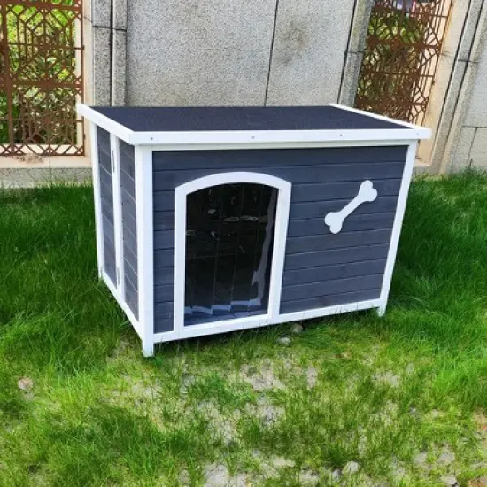 Large Wooden Dog House image {1}