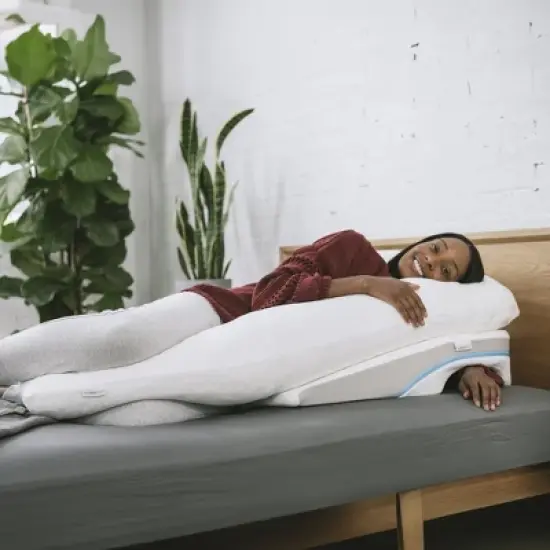 MedCline Shoulder Relief System, Bundle - Bed Wedge & Shoulder Pillow for Side Sleepers + Extra Cases image {4}