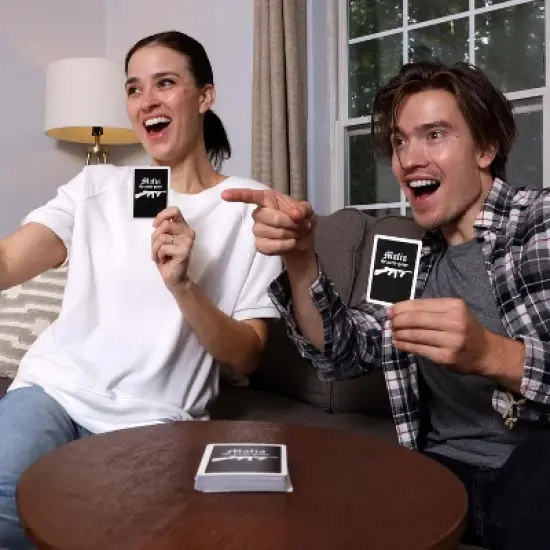 Apostrophe Games Mafia The Party Game Deluxe Edition image {3}