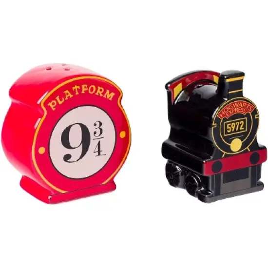 Silver Buffalo Harry Potter Hogwarts Express Ceramic Salt and Pepper Shaker Set image {4}