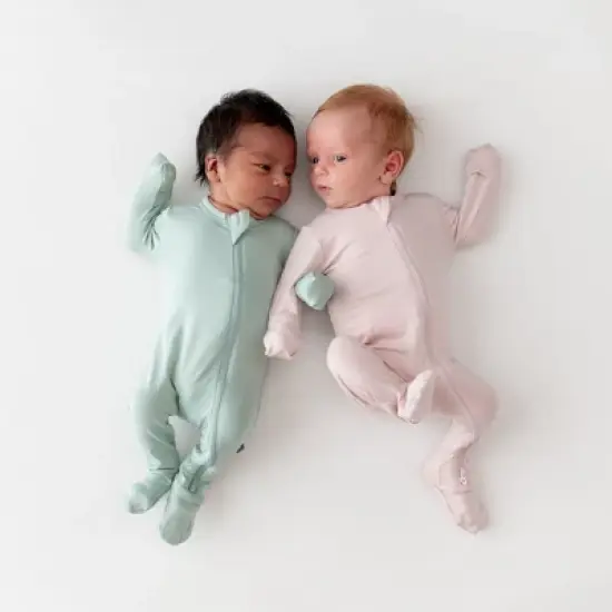 Kyte Baby Zippered Footie in Blush image {5}