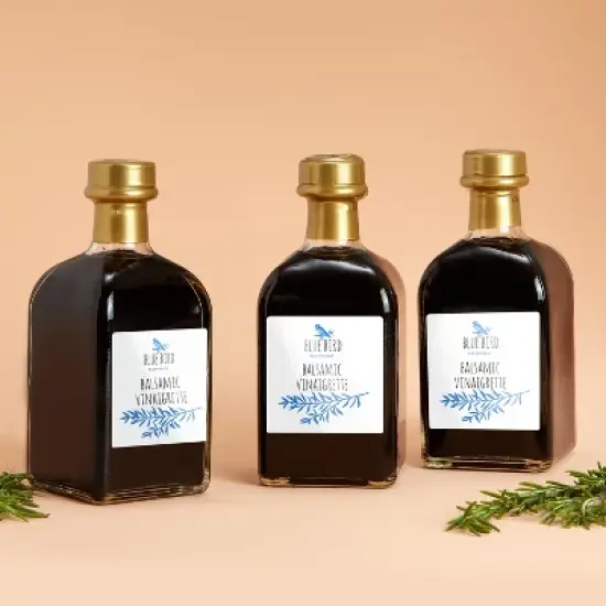 Avery Glossy White Square Labels with Sure Feed, 4" x 4" image {2}