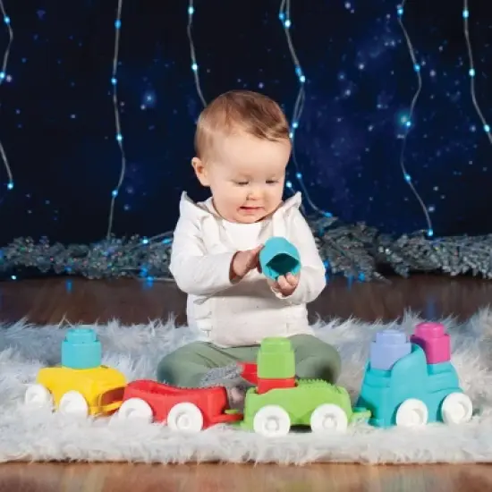 Creative Toy Company Soft Clemmy Sensory Train image {2}