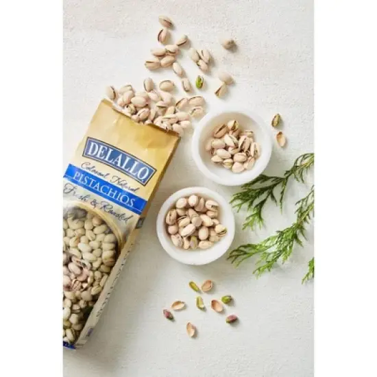 DeLallo Pistachios, 2 Pound Bag image {3}