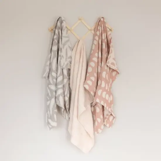 Crane Baby Cotton Muslin Jacquard Baby Reversible Blanket image {3}