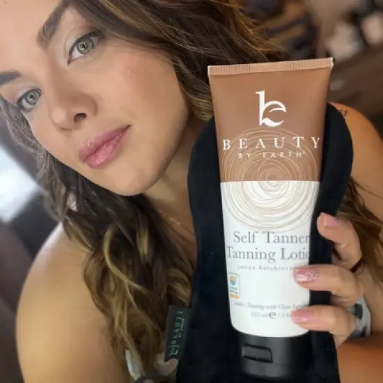 Beauty by Earth Self Tanner Lotion and Self Tanning Mitt image {6}