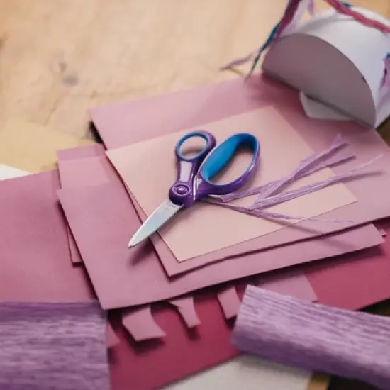 Fiskars Pointed-Tip Softgrip School Supplies Big Kids Scissors for Kids 8 to 11 - 6" Scissors - Purple Ombre image {5}