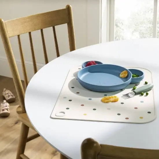 Silicone Placemat - Beige/Dots - Cloud Island&trade; image {1}