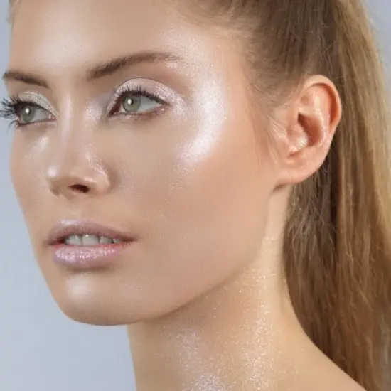 Stila Heaven&rsquo;s Dew All Over Glimmer Highlighter - Silver Lake - 0.35 fl oz - Ulta Beauty image {2}