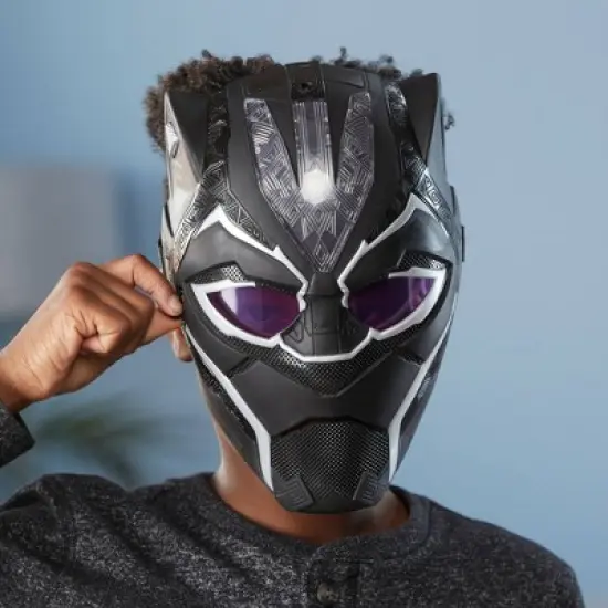 Marvel Black Panther Marvel Studios Legacy Collection Black Panther Vibranium Power FX Mask (Target Exclusive) image {7}