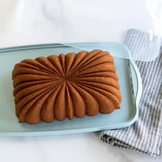 Nordic Ware Loaf Cake Keeper, Blue,12.8L x 7.3W x 4.6H image {3}