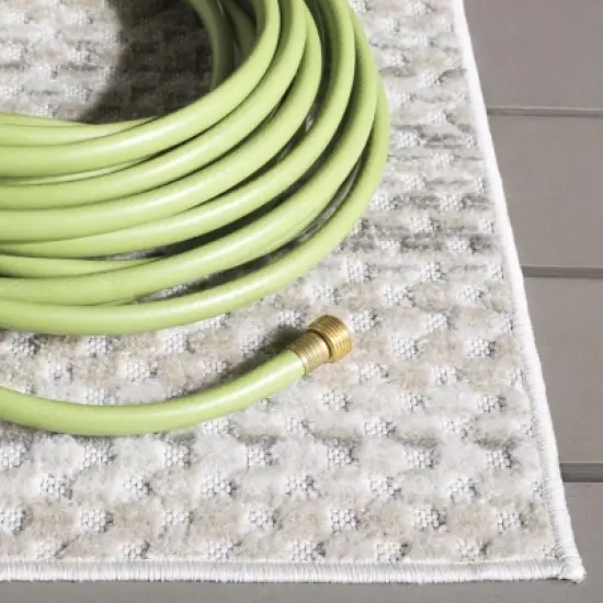 Stella STA103 Power Loomed Indoor/Outdoor Rug - Safavieh image {3}