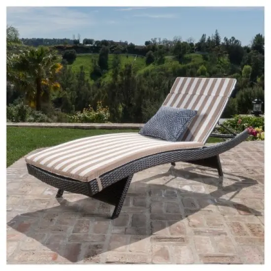Salem Brown Wicker Adjustable Chaise Lounge: Weather-Resistant with Cushion - Christopher Knight Home image {1}