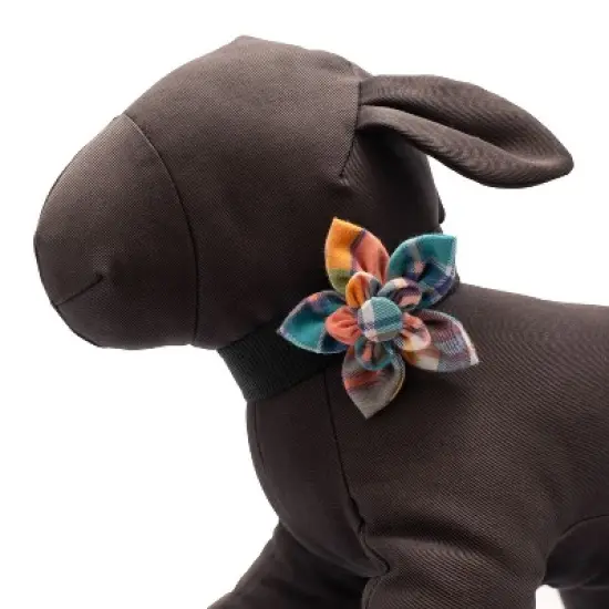 The Worthy Dog Peach Plaid Adjustable Flower Collar Accessory image {2}