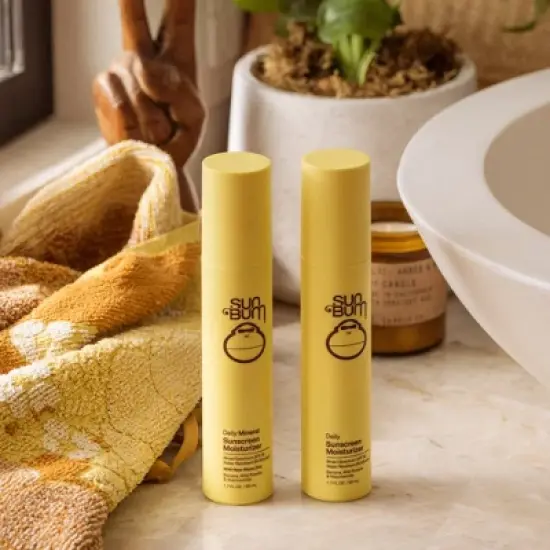 Sun Bum Daily Mineral Moisturizing Sunscreen - SPF 30 - 1.7 fl oz image {8}