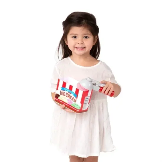 Melissa & Doug Scoop and Stack Ice Cream Cone Magnetic Pretend Play Set image {7}