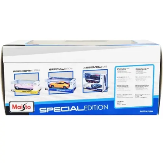 2021 Chevrolet Tahoe Red Metallic with Sunroof 1/24 Diecast Model Car by Maisto image {1}