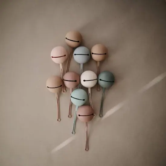 Mushie Pacifier Case image {2}