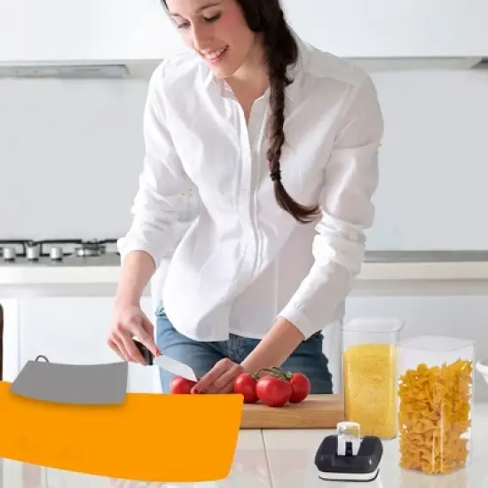 Cheer Collection Set of 6 42oz Airtight Food Storage Containers image {6}