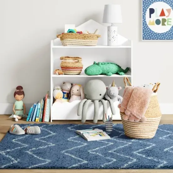 Chevron Area Kids' Rug - Pillowfort&trade; image {1}