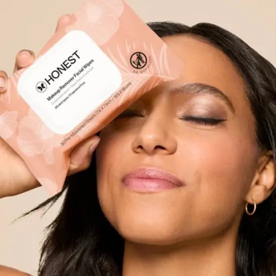 Honest Beauty Makeup Remover Wipes image {1}