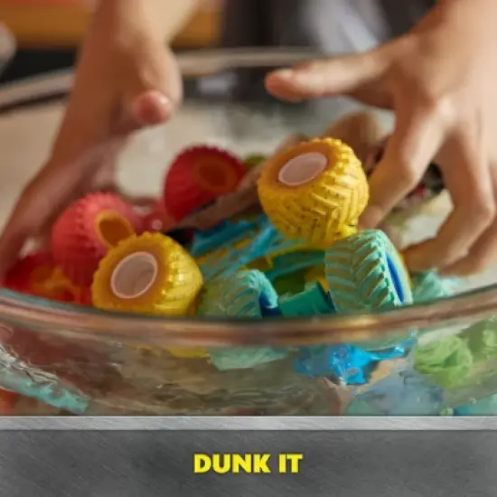 Monster Jam Mud Blasters Monster Mutt Dalmatian Dunk Tank Playset image {2}