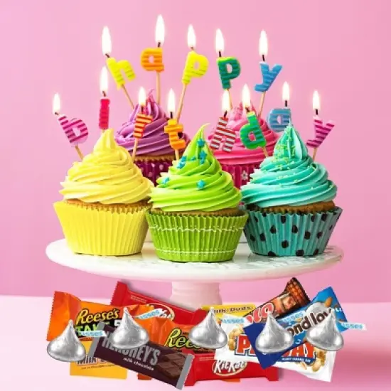 CANDYMAN 4 Pound Gift Box Mix of Chocolate, Individually Wrapped Assorted Bulk Candy Chocolates Variety Pack image {4}