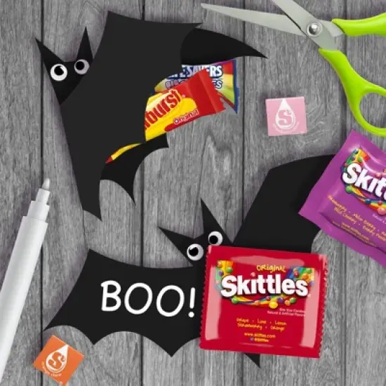 Mars Starburst Skittles & Life Savers Halloween Candy Variety Pack - 95.4oz/300ct image {5}