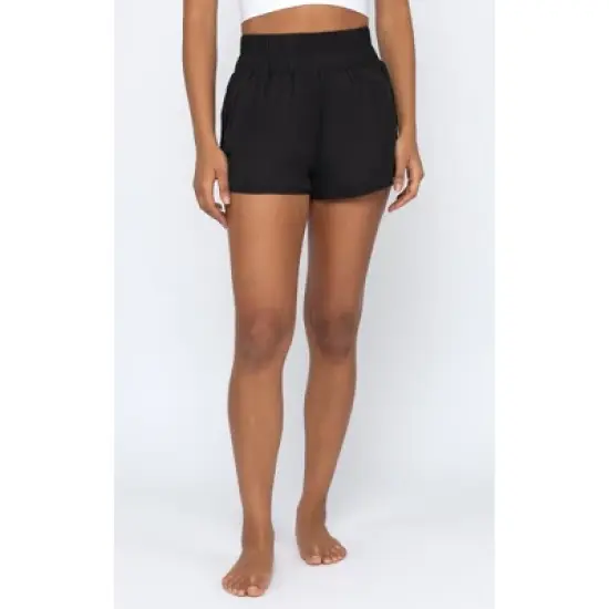 Yogalicious Radiant Commuter Woven High Waist Running Short with Split Hem image {1}