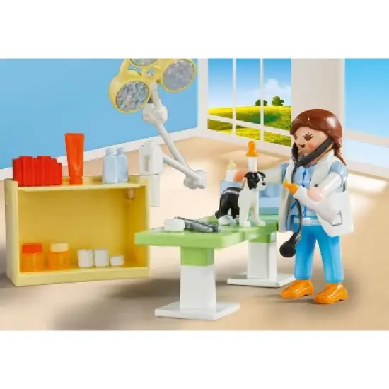 Playmobil Vet Visit Carry Case image {1}