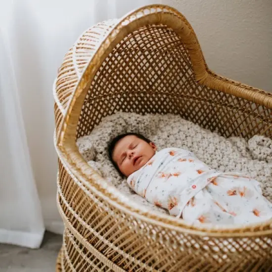 embe Transitional Swaddle Wrap Out image {2}